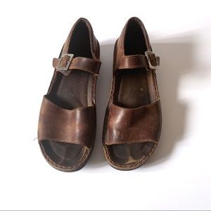 Vintage geniuses leather Mary Jane sandals